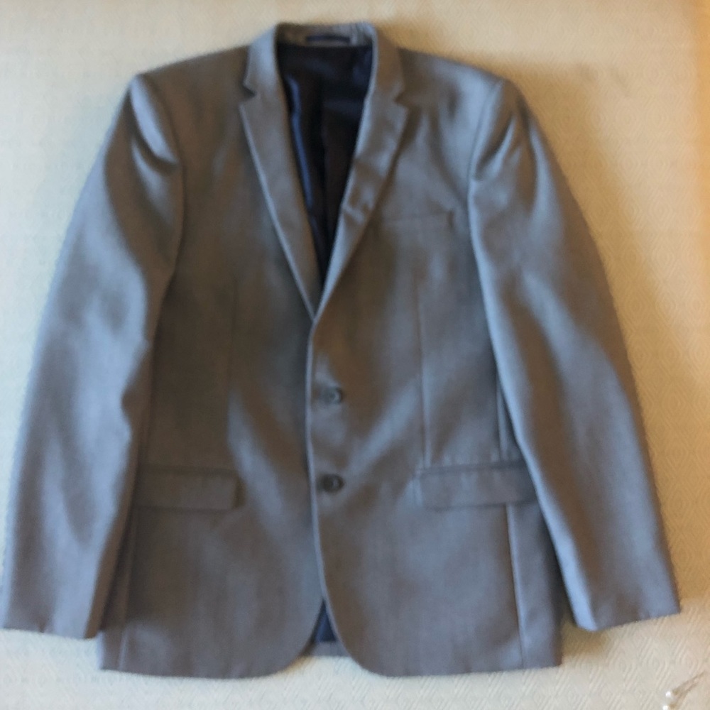Men’s 2 piece blazer size 44R in grey